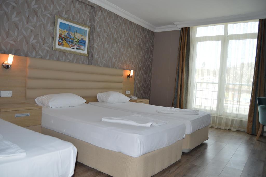 İmroz Kale Palace Hotel מראה חיצוני תמונה